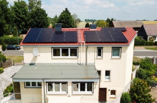 Nennhausen - Heckert Solarmodule und SolarEdge und Tesla Powerwall in Brandenburg