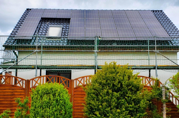 Ketzin - Solaranlage von Solarfabrik - Halbzelle 345W
