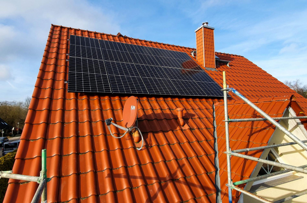 Hohen Neuendorf - Photovoltaikanlage und Alpha B3 - 8,2